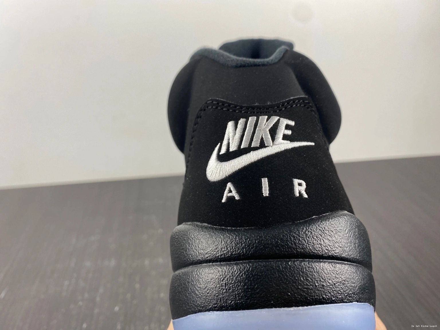 Jordan Retro - Black Metallic 845035-003 (2016) 5 0131